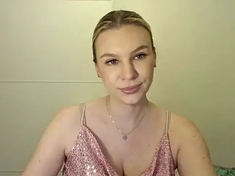 SadieBrilliance online show from October 21, 2025, 6:07 pm