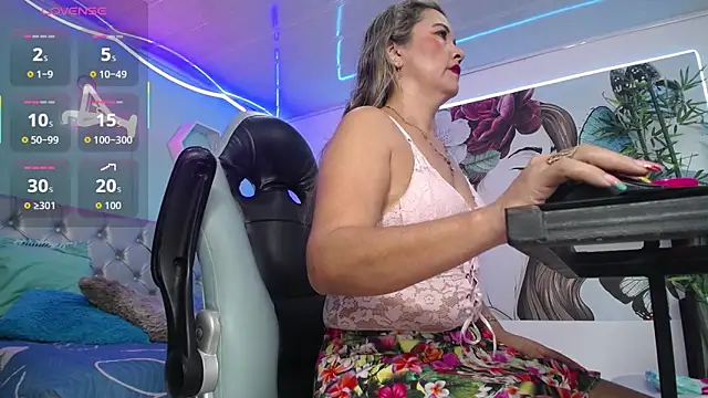 noelia milf19 online show from January 6, 2026, 4:00 pm