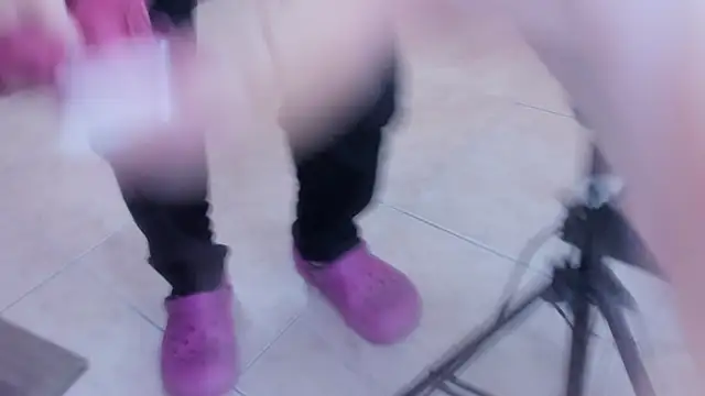 crystaldarliing online show from December 2, 2025, 1:46 pm