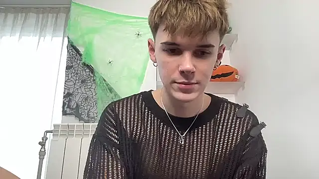 Milk Guy online show from October 29, 2025, 1:21 pm