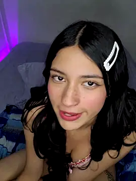 Snapshot of Danly_ chatting on September 12, 2025, 4:01 am Danly  online show from September 12, 2025, 4:01 am