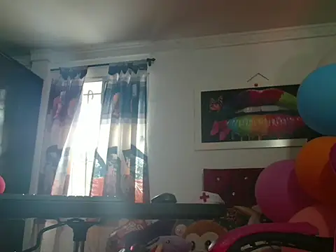 rous-kinky online show from November 19, 2025, 3:34 pm