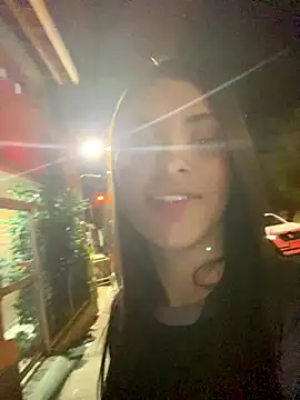 Hannacooper3 online show from November 9, 2025, 11:31 pm