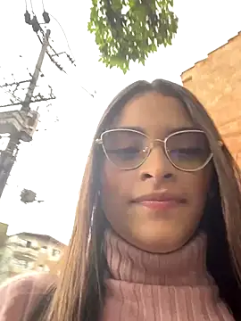 Hannacooper3 online show from November 15, 2025, 6:34 pm