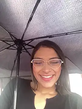 Hannacooper3 online show from November 11, 2025, 8:03 pm