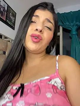 Snapshot of Isaa-Sweet chatting on November 6, 2025, 1:09 am Isaa-Sweet online show from November 6, 2025, 1:09 am