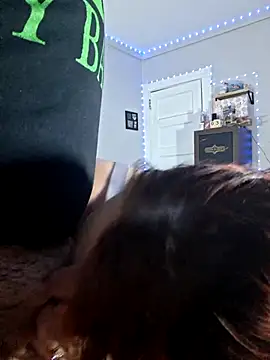 Snapshot of queenpeaches121 chatting on September 8, 2025, 11:04 pm queenpeaches121 online show from September 8, 2025, 11:04 pm