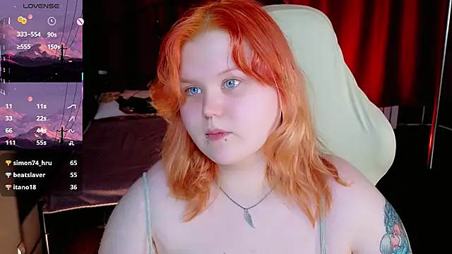 fillisfox  online show from April 18, 2026, 7:18 pm