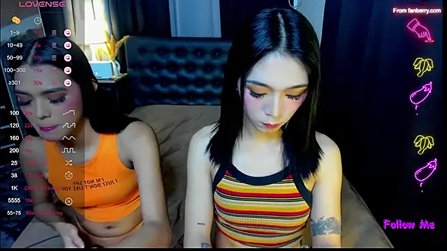 bellamoonlightX online show from April 10, 2026, 8:10 am