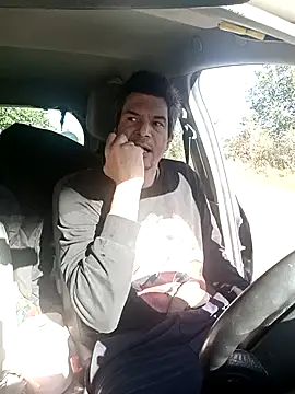 Snapshot of twitshe chatting on October 6, 2025, 1:34 pm twitshe online show from October 6, 2025, 1:34 pm