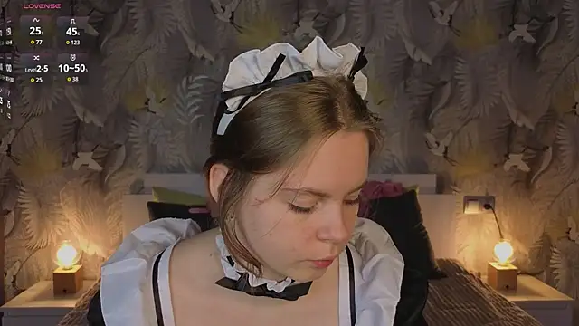 JulietteRain online show from October 15, 2025, 4:59 pm