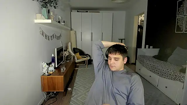 Bear Beer130 online show from September 13, 2025, 3:34 pm