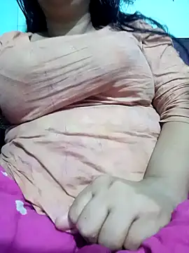 jenyfer709 online show from February 24, 2026, 12:00 am