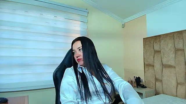 Snapshot of CharlotteSchmidtt chatting on October 23, 2025, 11:31 am CharlotteSchmidtt online show from October 23, 2025, 11:31 am