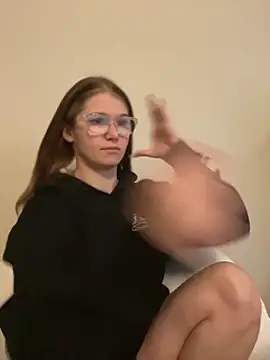 Snapshot of Riley_ray69 chatting on October 20, 2025, 2:28 pm Riley ray69 online show from October 20, 2025, 2:28 pm