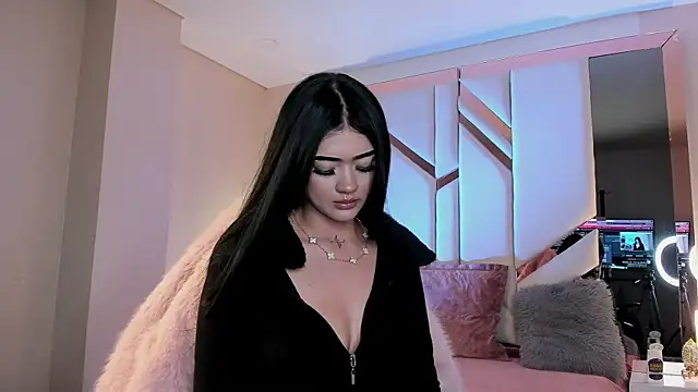 EmmaStonns online show from February 6, 2026, 12:56 pm