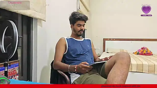 Snapshot of mrbuddy85 chatting on October 18, 2025, 5:59 pm mrbuddy85 online show from October 18, 2025, 5:59 pm