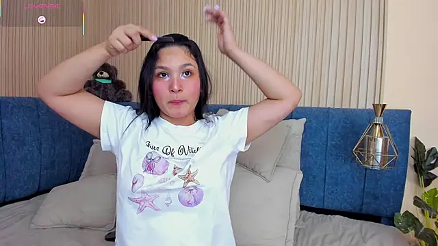 Snapshot of angel_ponce chatting on December 4, 2025, 7:13 pm angel ponce online show from December 4, 2025, 7:13 pm