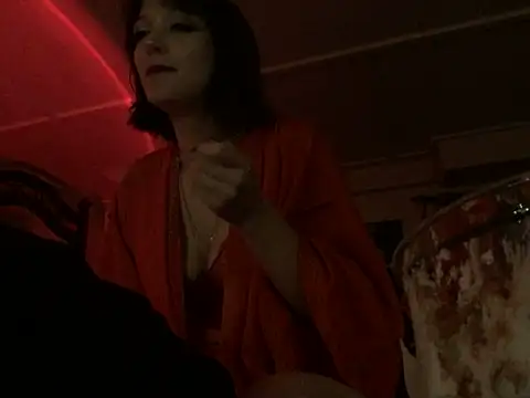 DaphneDanger online show from June 6, 2026, 7:13 am