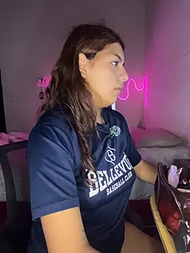 SoftLady S33 online show from April 10, 2026, 7:21 pm