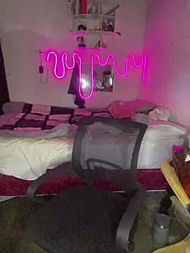 SoftLady S33 online show from March 24, 2026, 1:44 pm