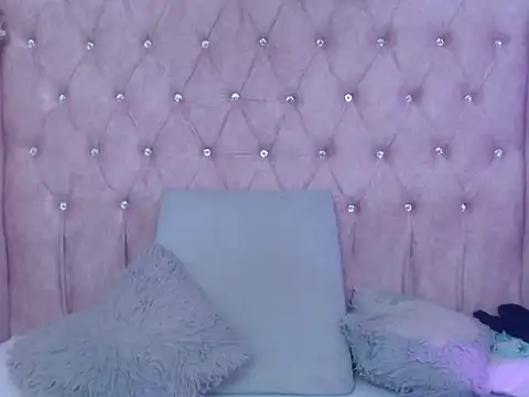 Snapshot of Jessica_Carter_01 chatting on April 22, 2026, 11:33 pm Jessica Carter 01 online show from April 22, 2026, 11:33 pm