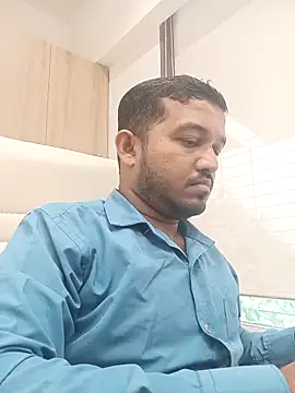 Snapshot of VJ17 chatting on September 17, 2025, 5:42 am VJ17 online show from September 17, 2025, 5:42 am