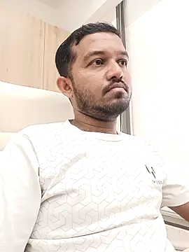 Snapshot of VJ17 chatting on September 21, 2025, 4:28 am VJ17 online show from September 21, 2025, 4:28 am