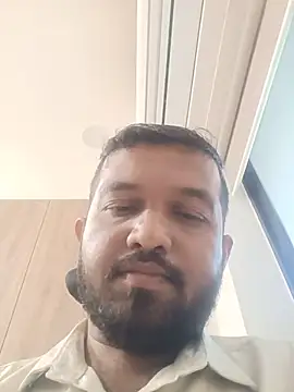 Snapshot of VJ17 chatting on June 26, 2026, 7:14 am VJ17 online show from June 26, 2026, 7:14 am