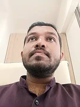 Snapshot of VJ17 chatting on September 24, 2025, 4:41 am VJ17 online show from September 24, 2025, 4:41 am