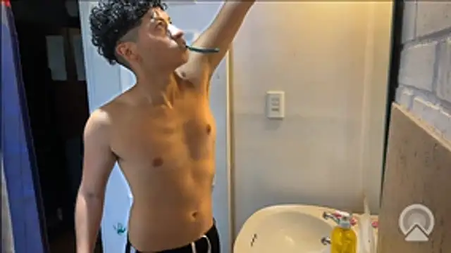 feeelipe2007 online show from February 13, 2026, 7:03 pm