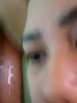 Snapshot of Hello_Kiffy69 chatting on December 3, 2025, 6:25 am Hello Kiffy69 online show from December 3, 2025, 6:25 am