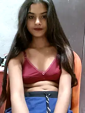 Tara2007 online show from November 18, 2025, 9:01 am