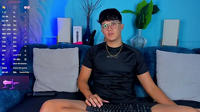 Leo Savage  online show from January 10, 2026, 4:08 am