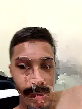 henriquexz244 online show from January 18, 2026, 6:11 pm