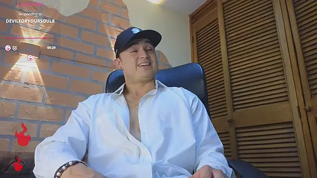 Snapshot of Alexander_ferre chatting on May 17, 2026, 3:17 am Alexander ferre online show from May 17, 2026, 3:17 am