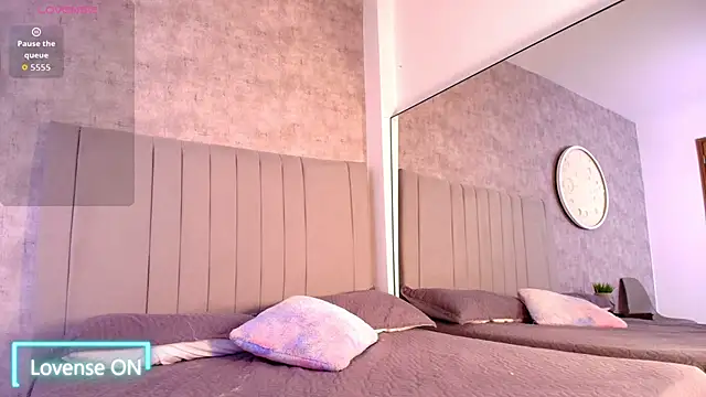 Snapshot of karla-ruiz chatting on September 28, 2025, 1:01 am karla-ruiz online show from September 28, 2025, 1:01 am