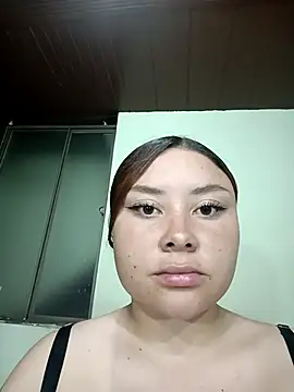 Snapshot of sweet_alana23 chatting on December 17, 2025, 11:21 pm sweet alana23 online show from December 17, 2025, 11:21 pm