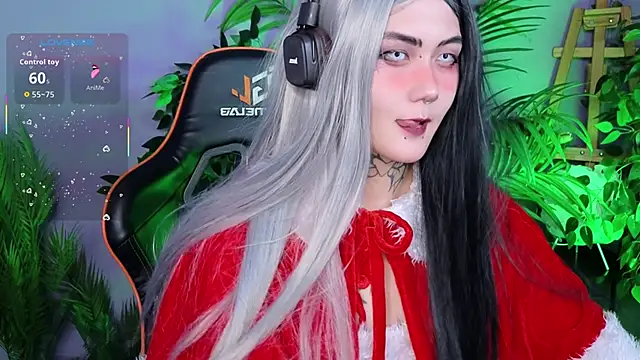 GothXRaven online show from December 19, 2025, 3:36 pm