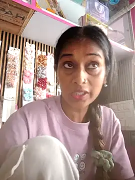 Snapshot of hotshreya69 chatting on September 23, 2025, 6:09 am hotshreya69 online show from September 23, 2025, 6:09 am