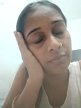 Snapshot of hotshreya69 chatting on September 28, 2025, 8:16 pm hotshreya69 online show from September 28, 2025, 8:16 pm