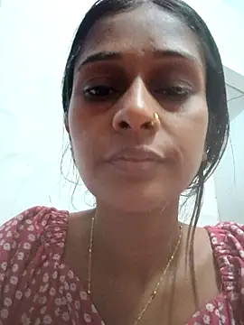 Snapshot of hotshreya69 chatting on October 29, 2025, 1:48 am hotshreya69 online show from October 29, 2025, 1:48 am