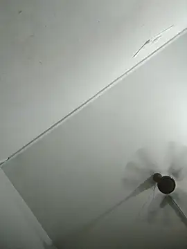 Snapshot of hotshreya69 chatting on September 13, 2025, 3:28 am hotshreya69 online show from September 13, 2025, 3:28 am