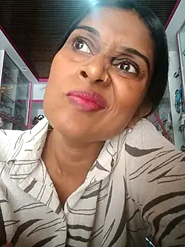 Snapshot of hotshreya69 chatting on September 25, 2025, 7:25 am hotshreya69 online show from September 25, 2025, 7:25 am