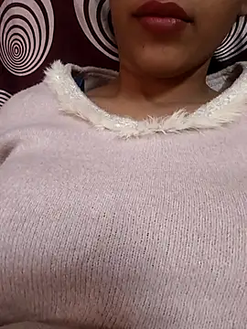 Snapshot of hotshreya69 chatting on December 18, 2025, 10:19 am hotshreya69 online show from December 18, 2025, 10:19 am