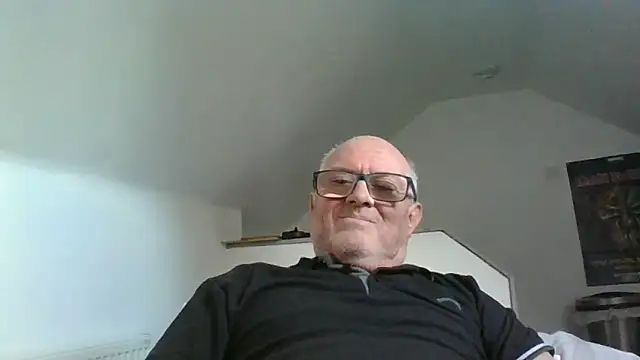 Snapshot of naughtygrandad1 chatting on November 2, 2025, 2:33 pm naughtygrandad1 online show from November 2, 2025, 2:33 pm