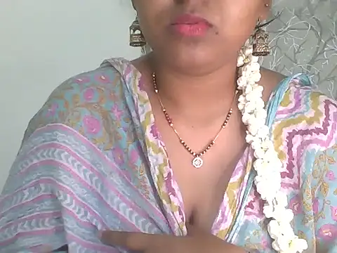 its me Rashmi online show from March 21, 2026, 1:04 pm