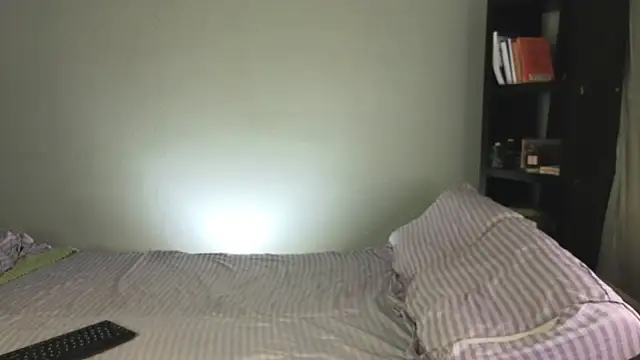 Snapshot of saintlauren1 chatting on November 5, 2025, 5:32 am saintlauren1 online show from November 5, 2025, 5:32 am