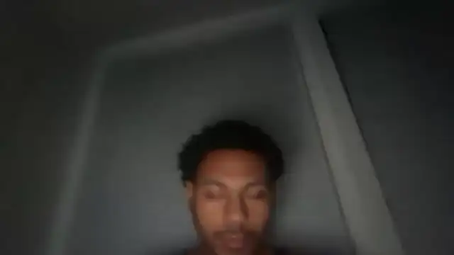 Snapshot of Yungandhungd chatting on November 22, 2025, 8:13 am Yungandhungd online show from November 22, 2025, 8:13 am