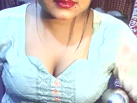 Snapshot of Nusrat_Faria07 chatting on November 23, 2025, 5:01 pm Nusrat Faria07 online show from November 23, 2025, 5:01 pm